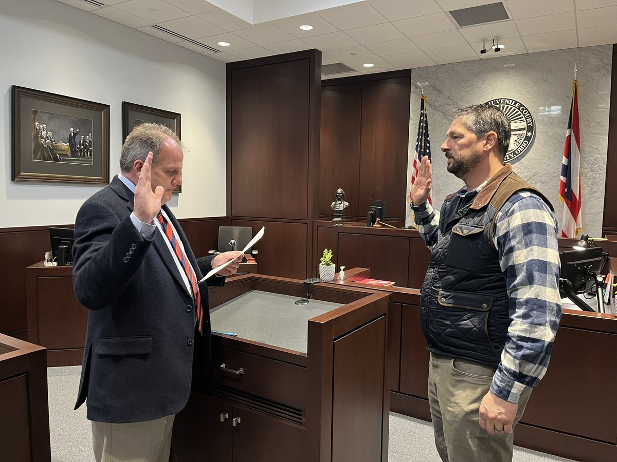 Judge Kirby swears in new WCPD Commissioner Chris Hice